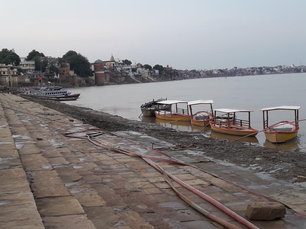 Ganga Paying Guest House Waranasi Zewnętrze zdjęcie